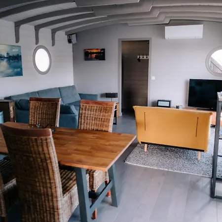 Holiday home Comme Un Poisson Dans L'eau *