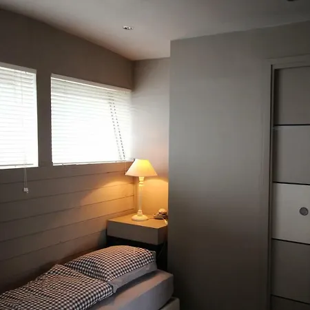 Holiday home Comme Un Poisson Dans L'eau Villennes-sur-Seine